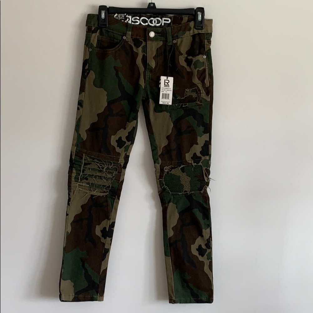 SCOOP Junior Camouflage Size 12 Jeans NWT!